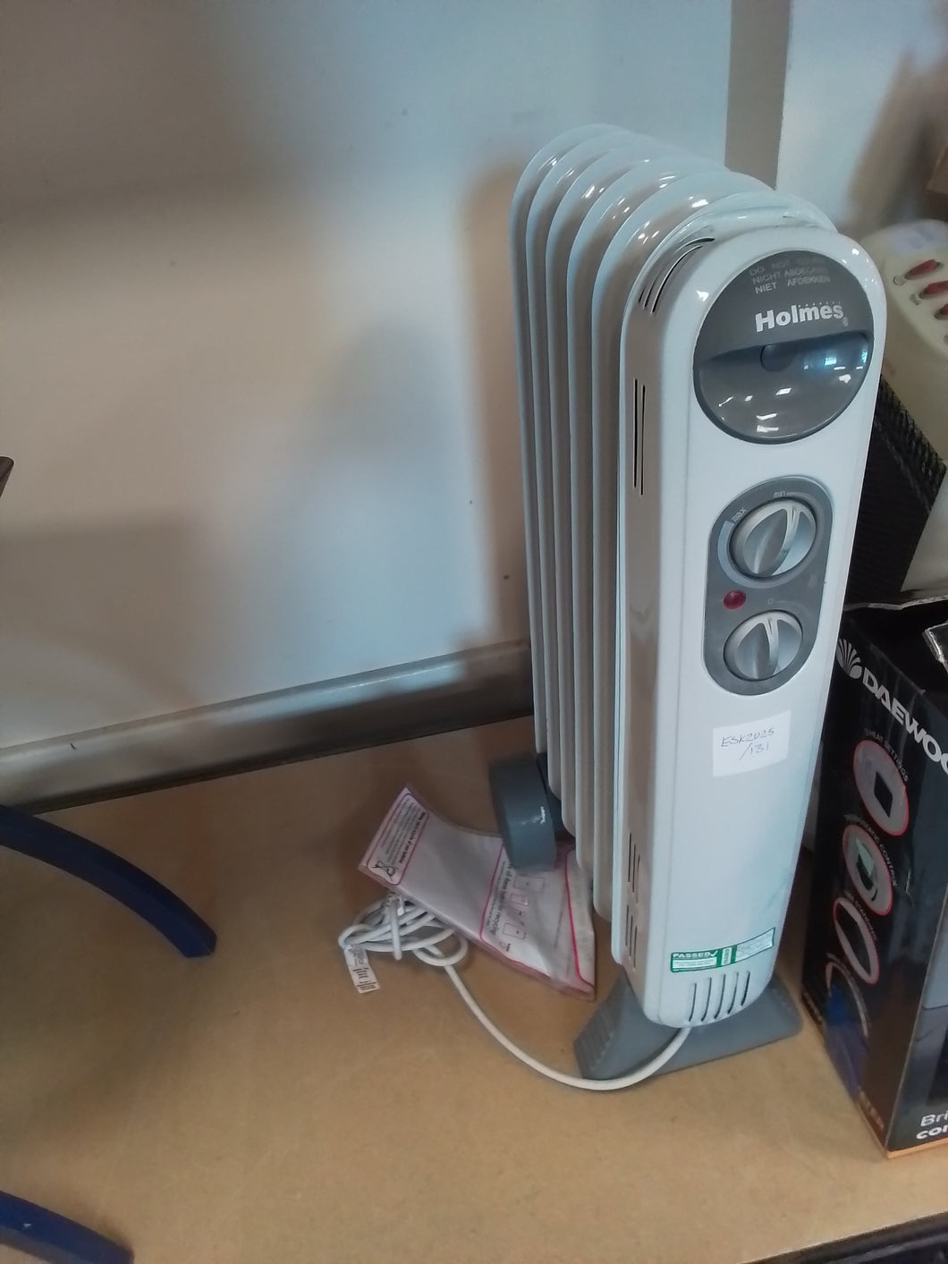 Holmes electric radiator