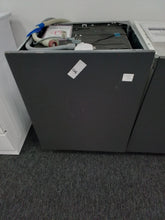 Load image into Gallery viewer, Integrated under counter Dishwasher
