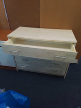 Load image into Gallery viewer, Chest of Drawers

