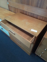 Load image into Gallery viewer, Chest of Drawers
