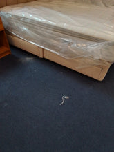 Load image into Gallery viewer, Double Factory Return Bedbase w/Storage
