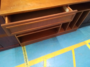 Tv unit