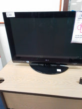 Load image into Gallery viewer, 32" LG Television
