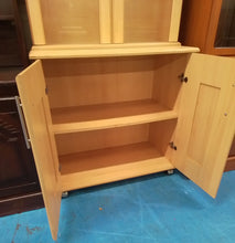 Load image into Gallery viewer, Light Wood Display Unit
