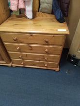 Load image into Gallery viewer, Pine Chest of Drawers
