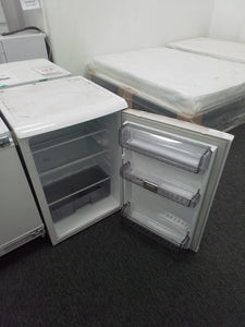 Uncercounter fridge
