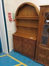 Load image into Gallery viewer, Display Cabinet
