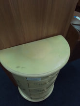 Load image into Gallery viewer, Chest of Drawers
