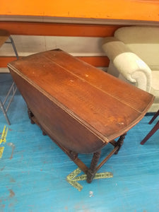 Drop Leaf Table