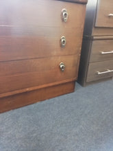 Load image into Gallery viewer, Chest of Drawers
