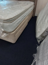 Load image into Gallery viewer, Double Factory Return Bedbase w/Storage

