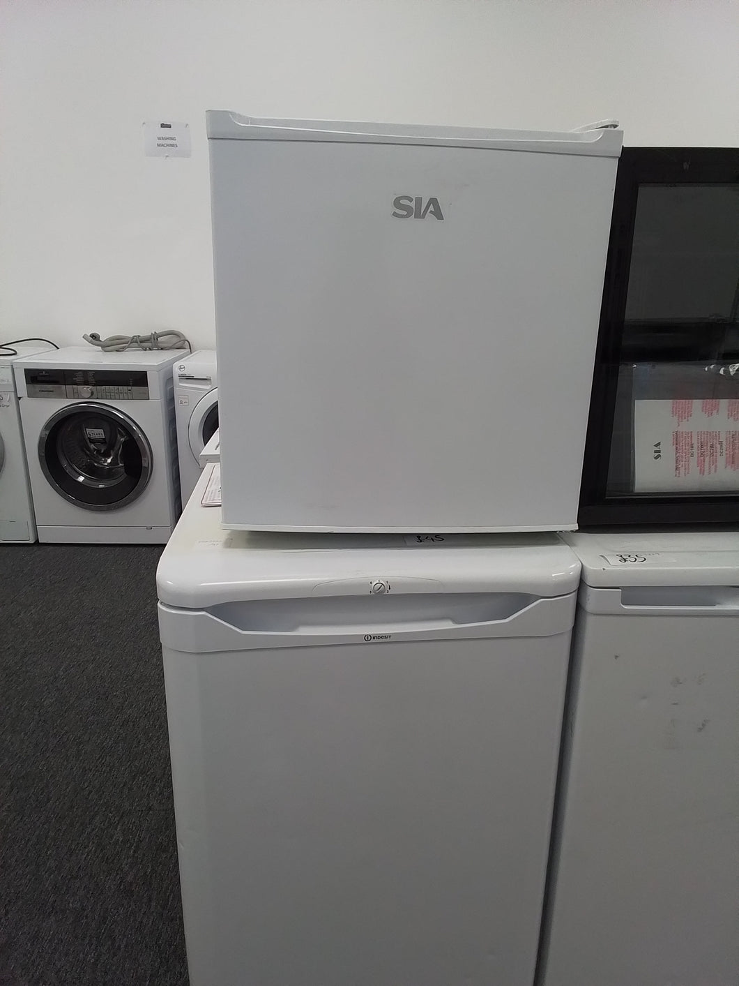 Sia Table Top Fridge