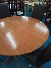 Load image into Gallery viewer, Circular Dining Table &amp; 4 Chairs
