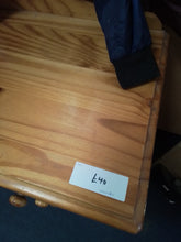 Load image into Gallery viewer, Pine Chest of Drawers
