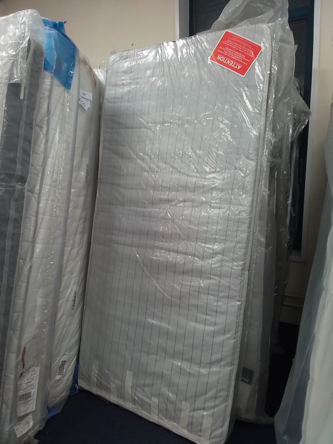 Single Factory Return Mattress