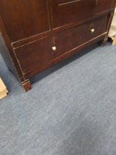 Load image into Gallery viewer, Wardrobe
