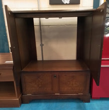 Load image into Gallery viewer, Television Storage Unit
